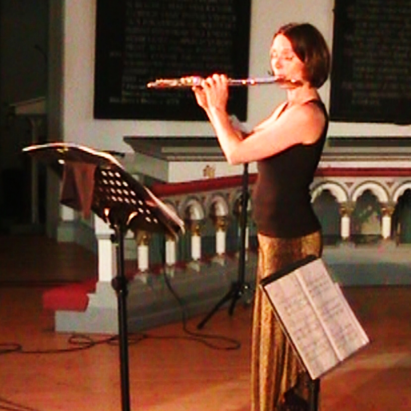 ‘Di là dal fiume e tra gli alberi’ performed by Ann Elkjär @Kalvfestivalen